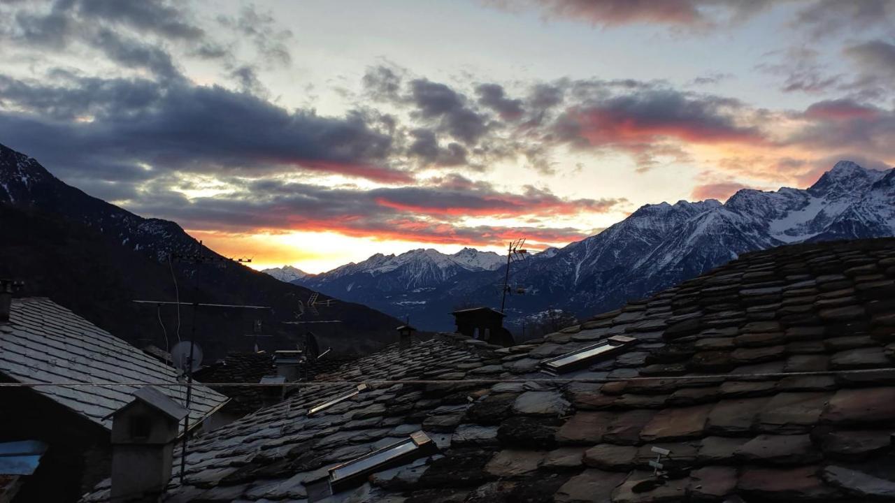Meizon - La Montagna, Pila, Crevacol, Aosta E Valpelline Gignod Exterior foto